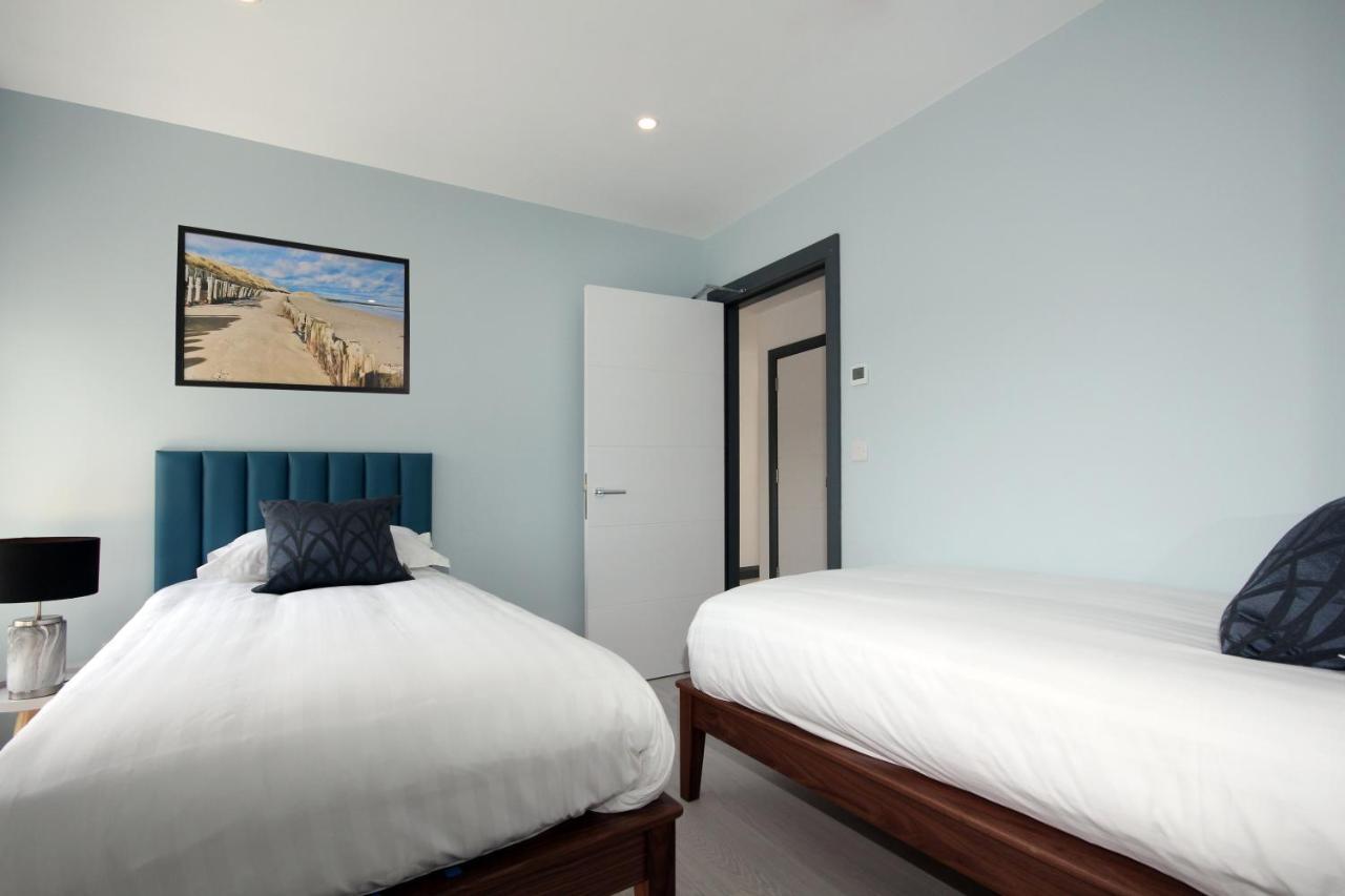 Burrow Rosslare Harbour